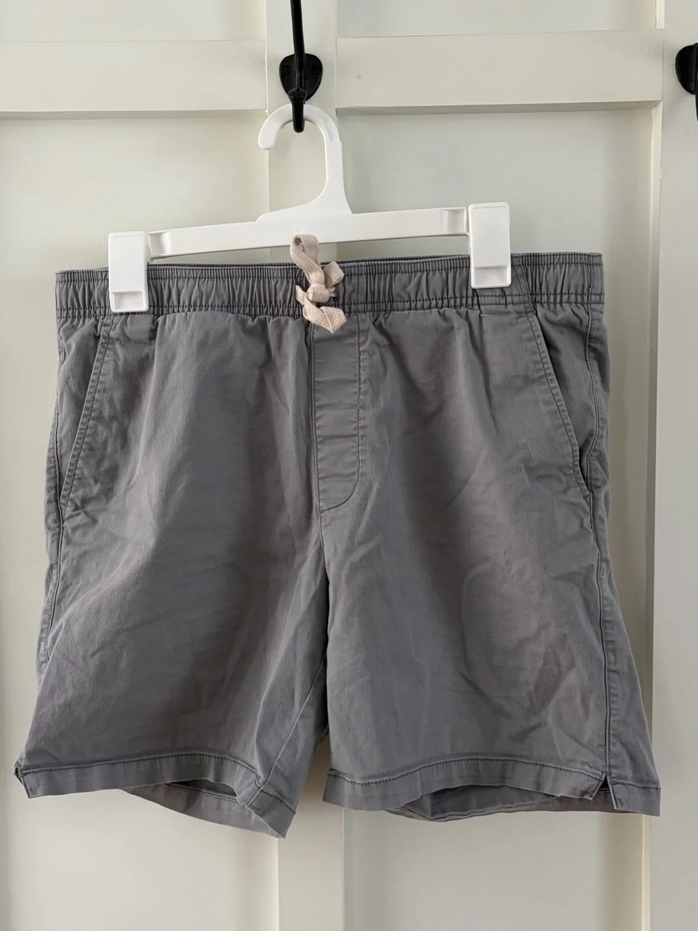 Goodfellow & Co Men’s Gray Drawstring Shorts | Size Small | Excellent Condition